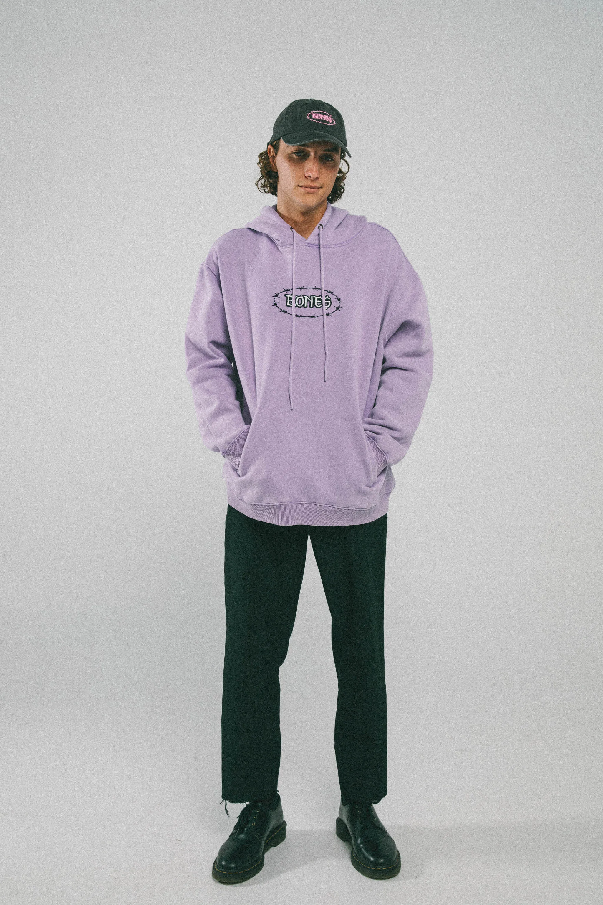 BILLY BONES CLUB BARB HOODIE - WASHED PURPLE
