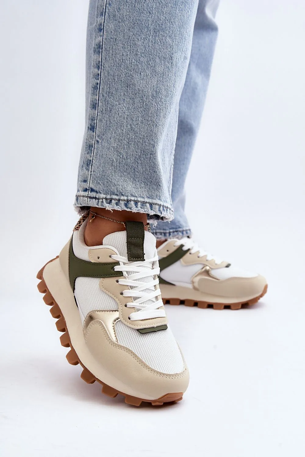 CRM-GRN Rounded nose Sport Shoes