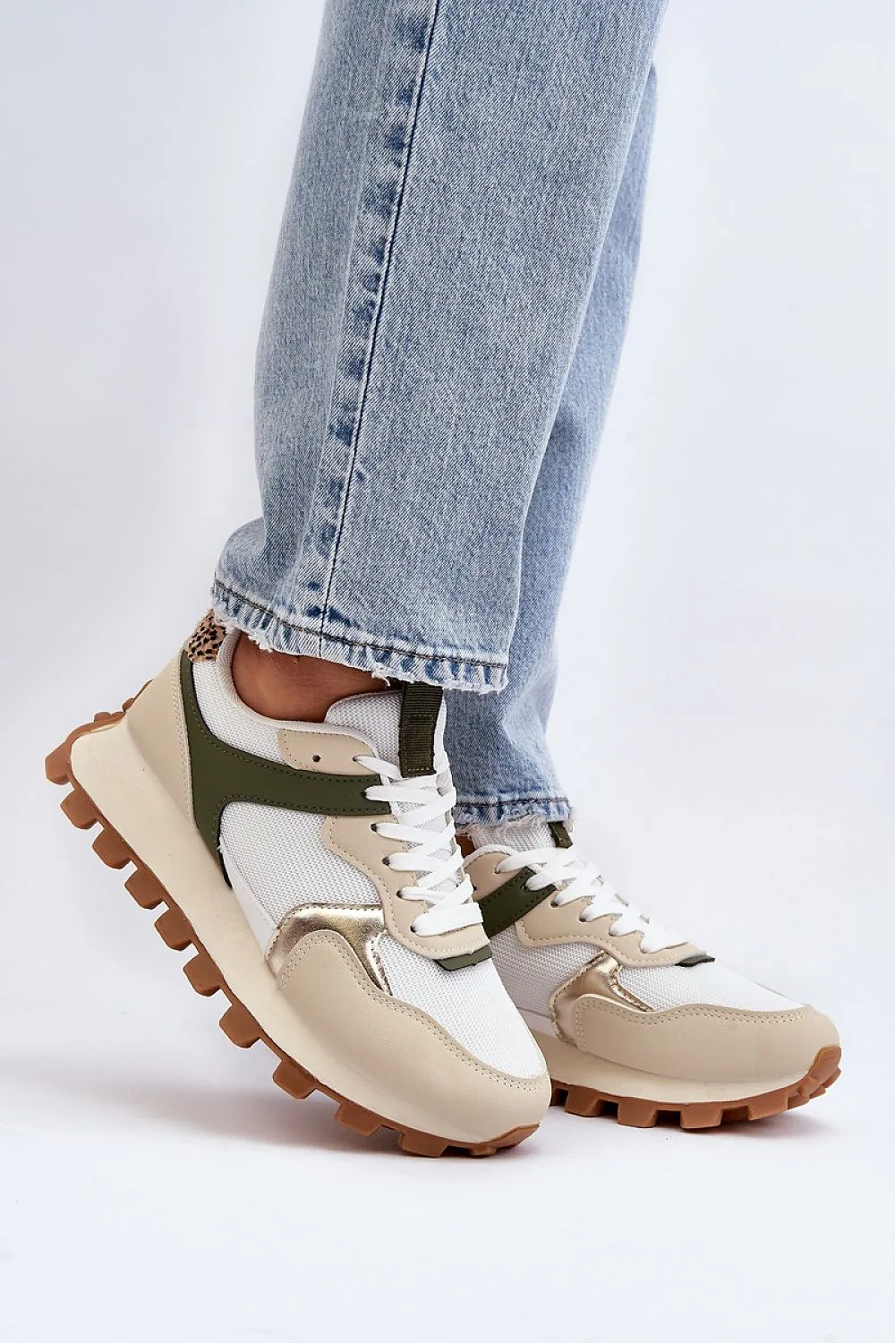 CRM-GRN Rounded nose Sport Shoes