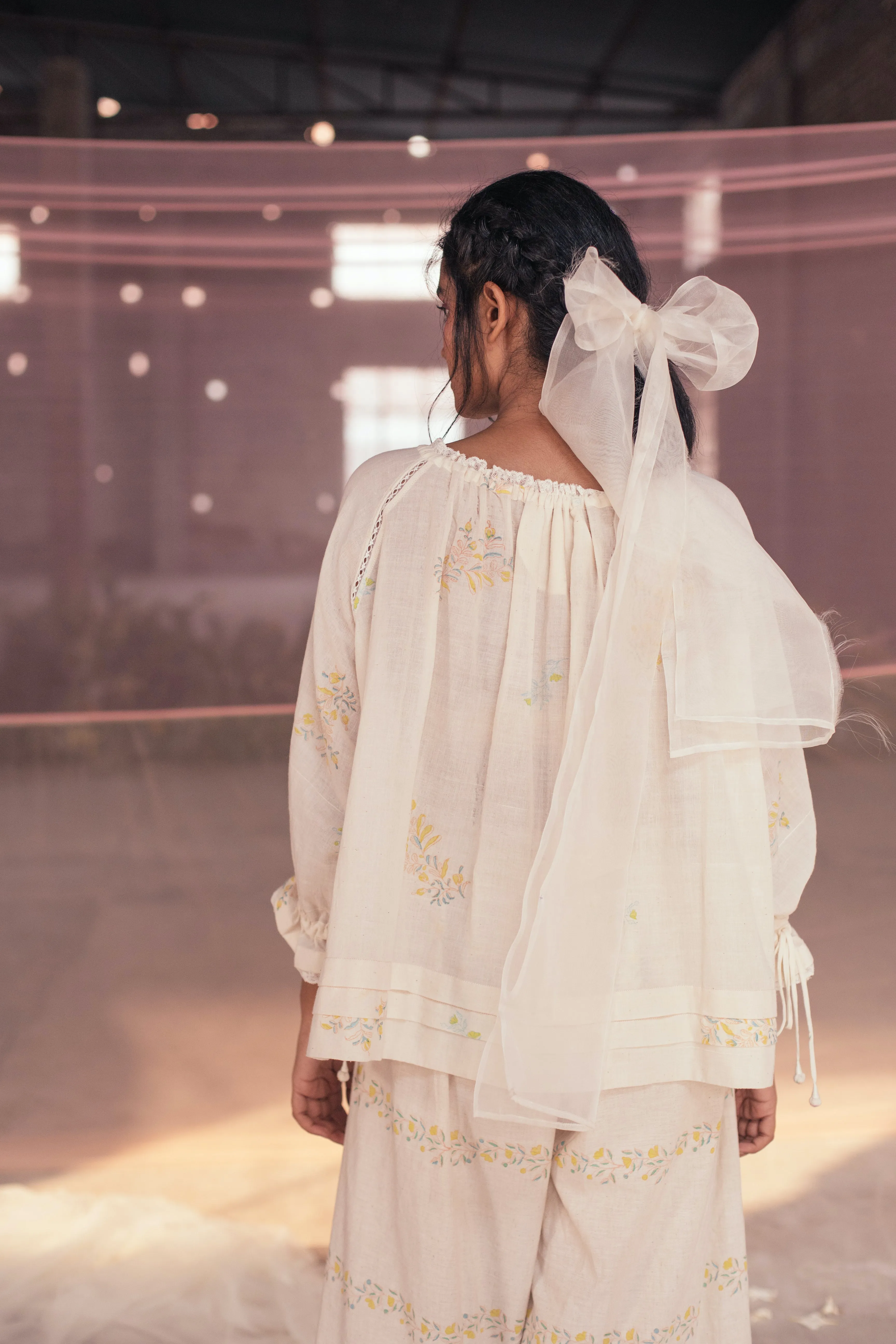 Honeysuckle peasant top