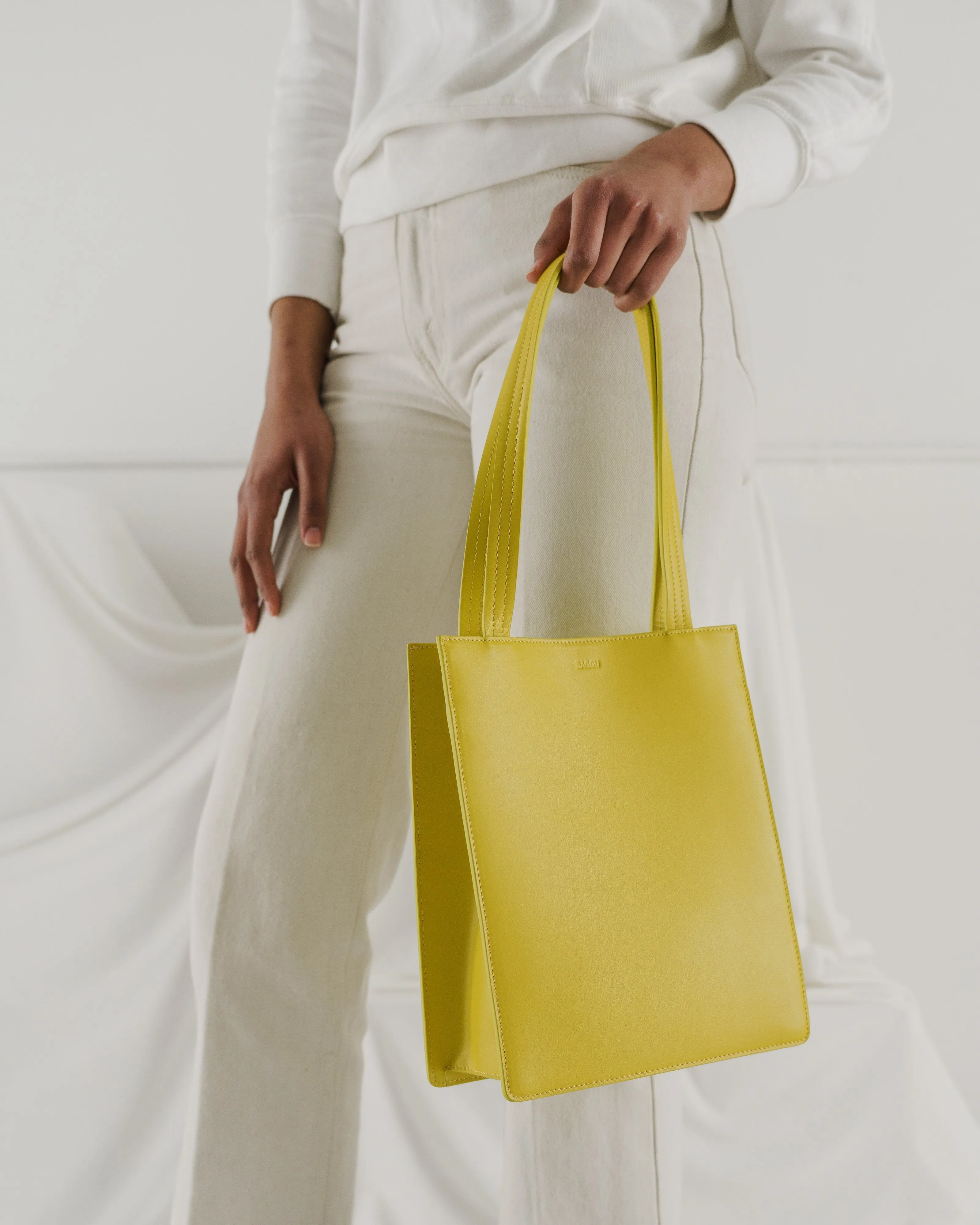 Medium Leather Retail Tote - Citron