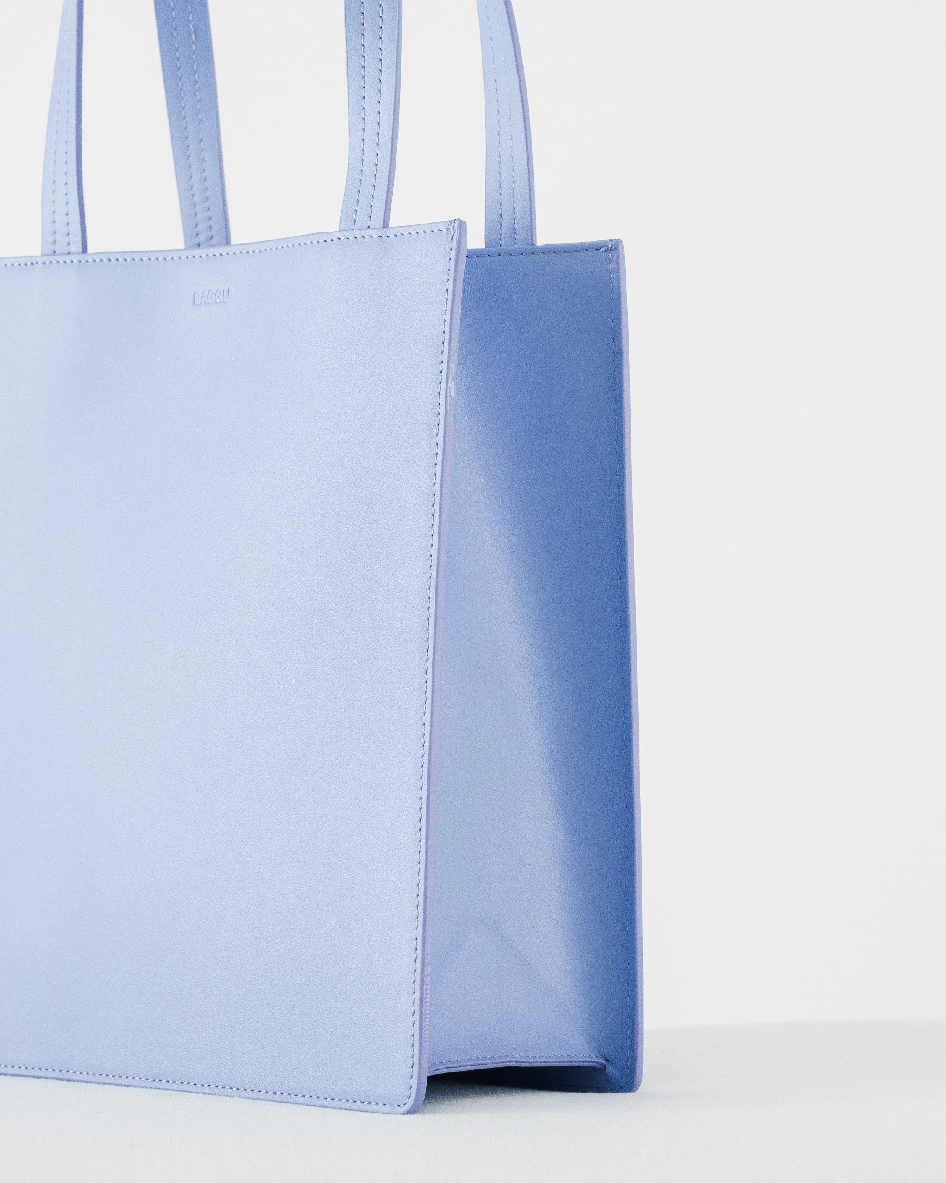 Medium Leather Retail Tote - Cornflower