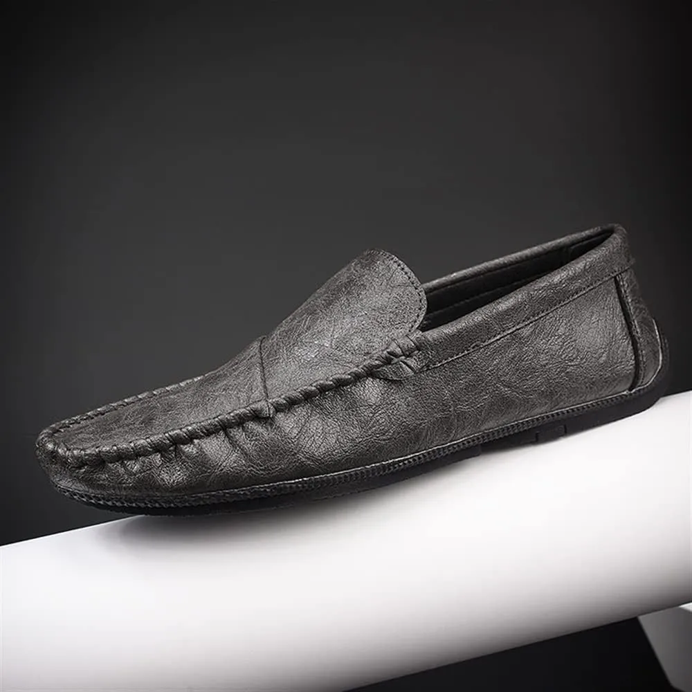 New Men's Loafers Moccasins Shoes Solid Colors Simple Vegan Leather Flat Heel Anti-Slip Flexible Fashion Slip-ons