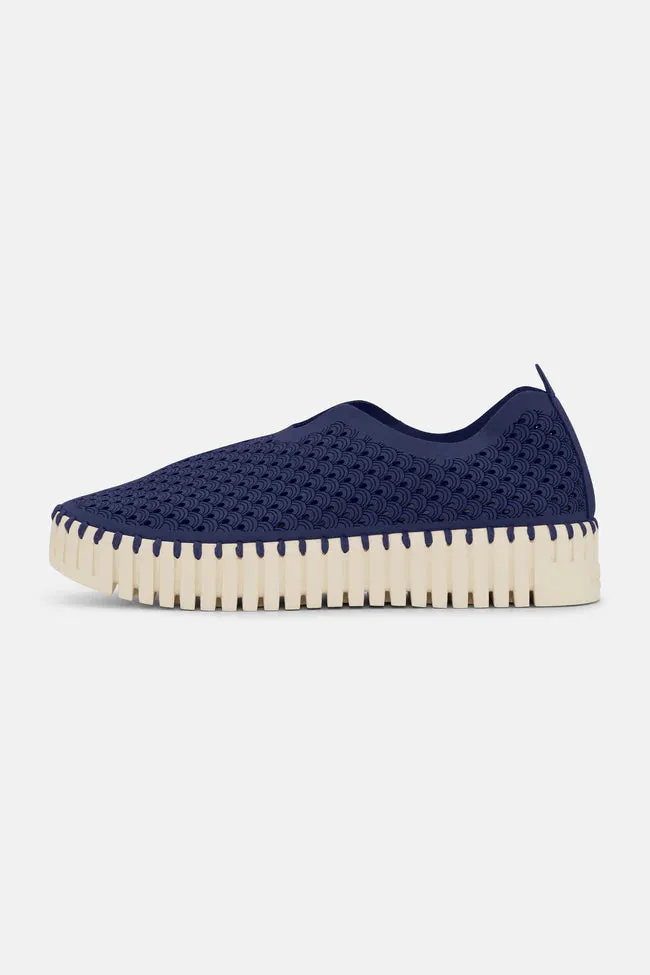 platform tulip flats- dark indigo