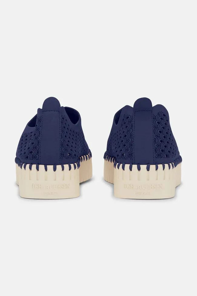 platform tulip flats- dark indigo