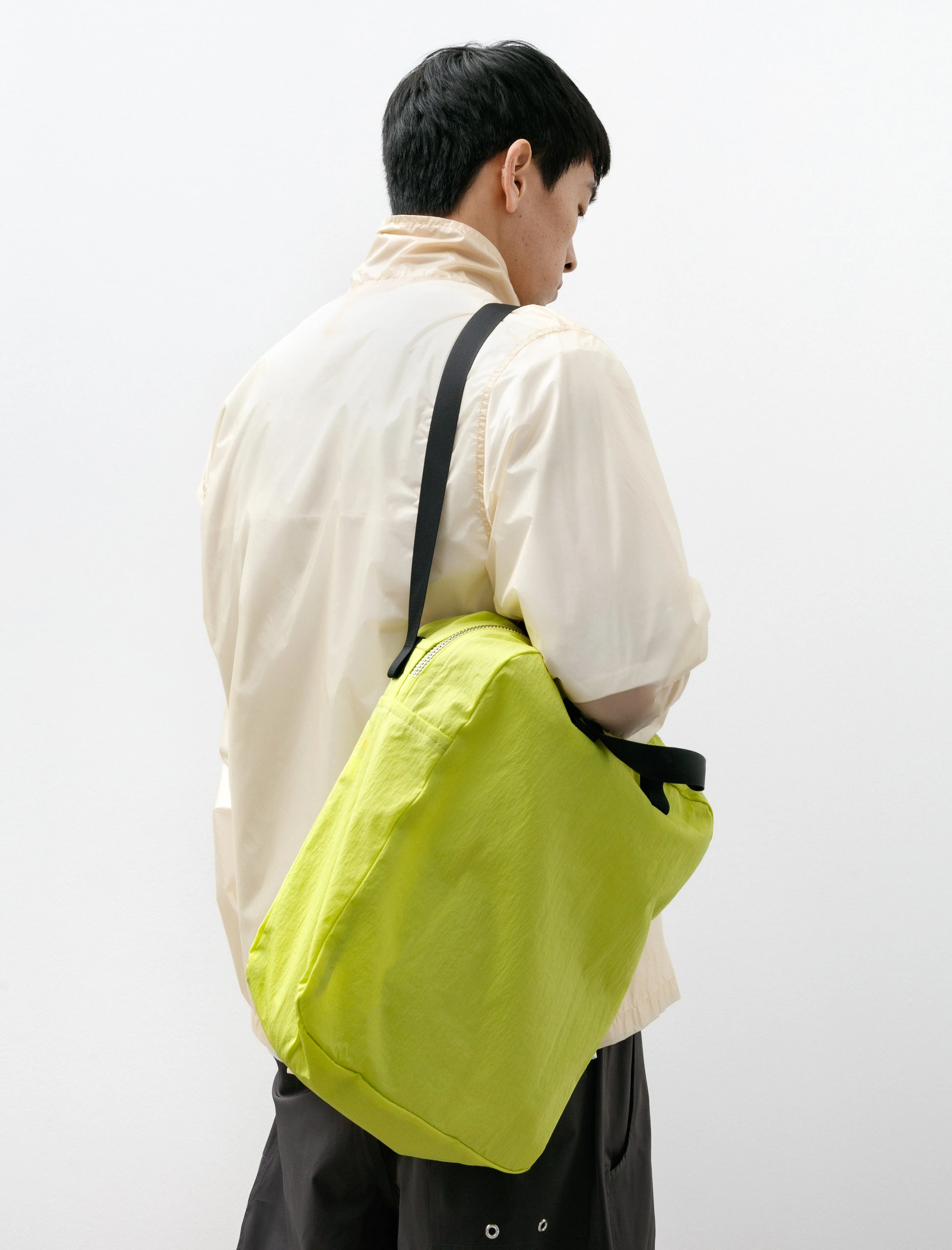 R18 Bag-0 Zip Tote Green Tanika