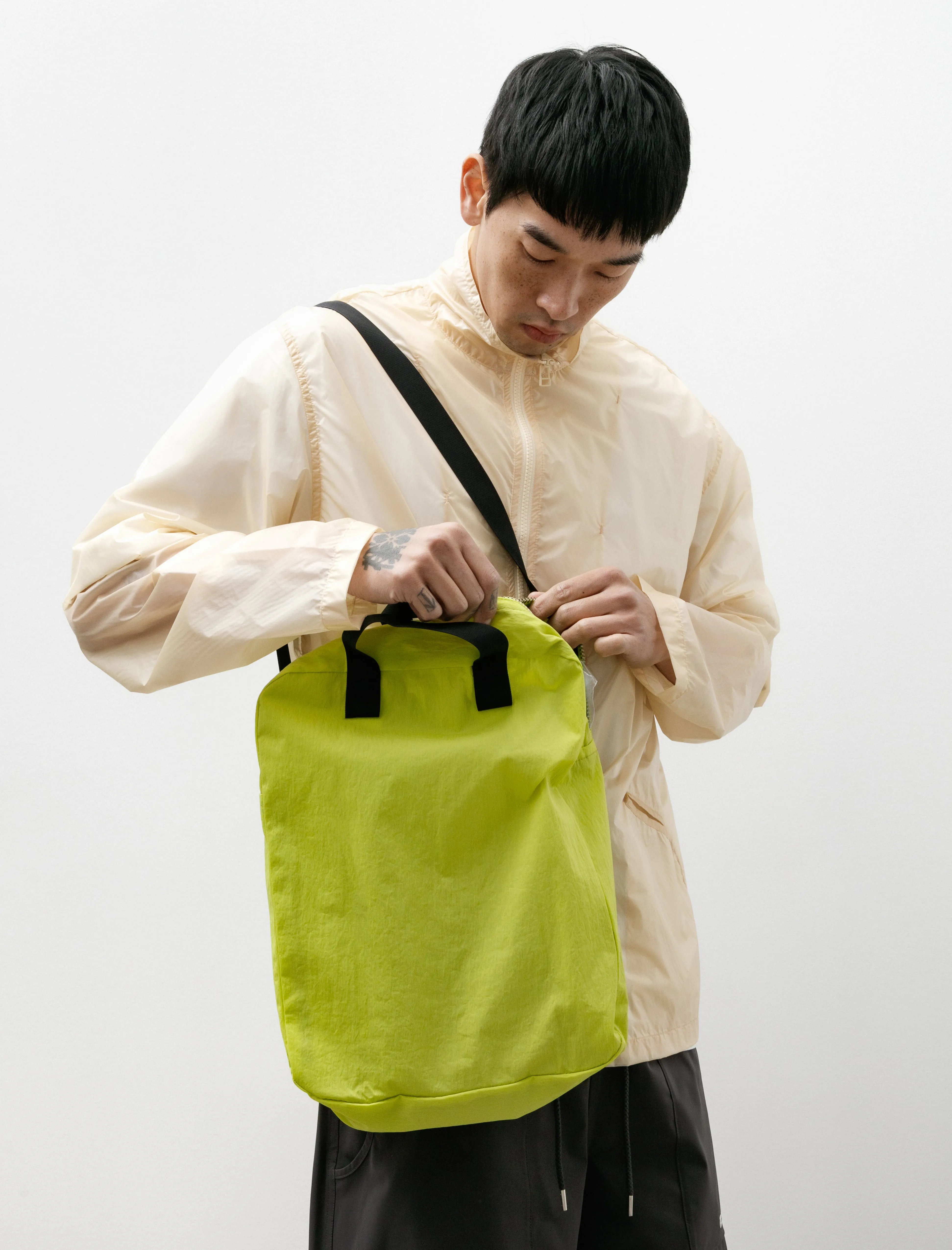 R18 Bag-0 Zip Tote Green Tanika