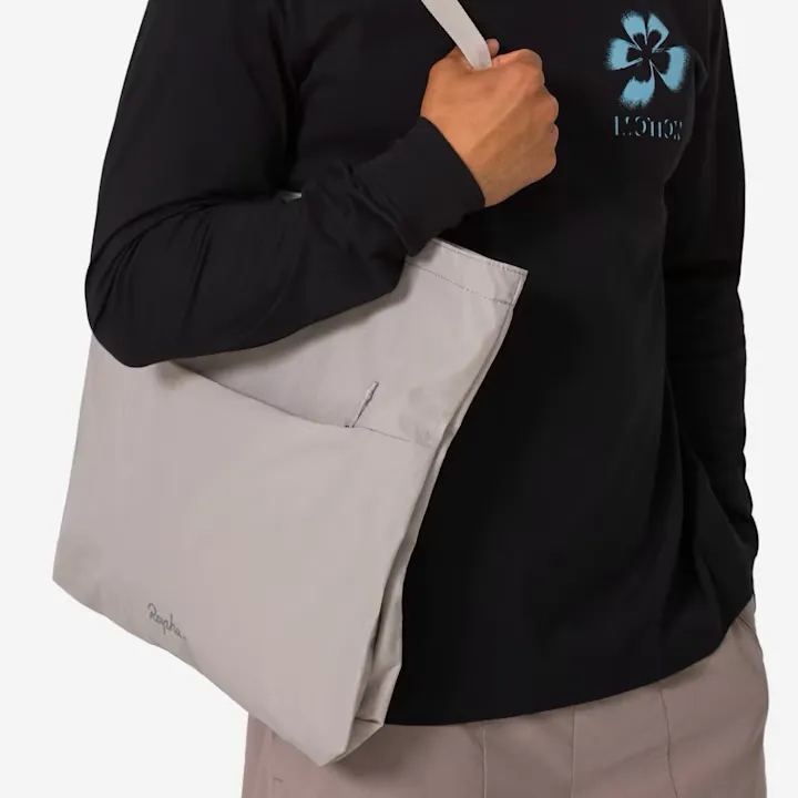 Rapha Tech Tote Dove/Silver Reflective