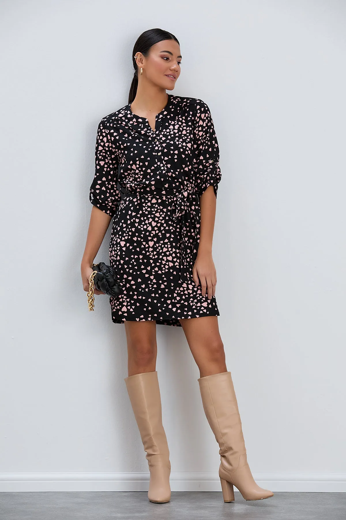 Shirt Mini Dress in Black/Pink heart print