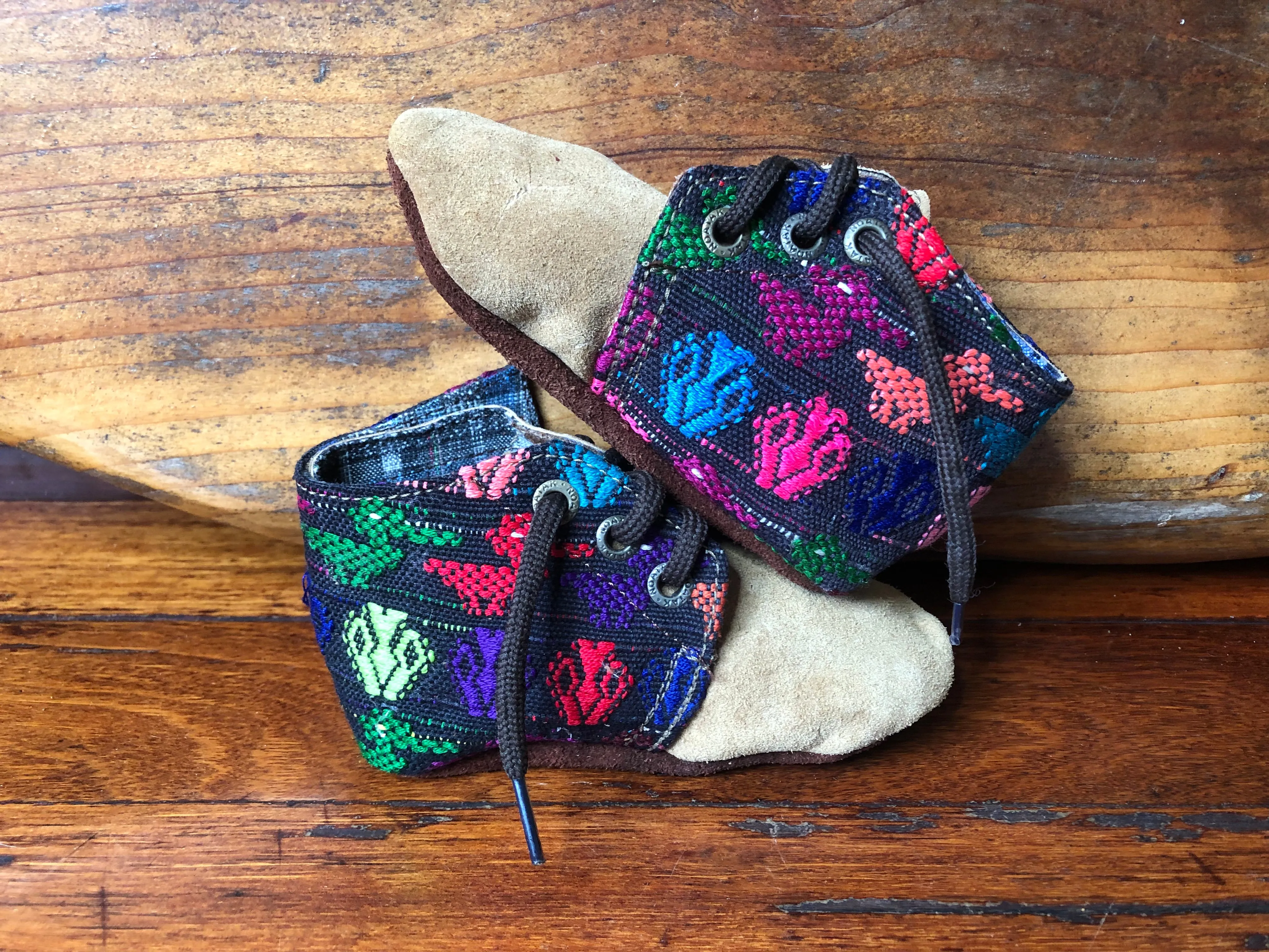 Size 23 Baby Moccasins - Tan with Ducks