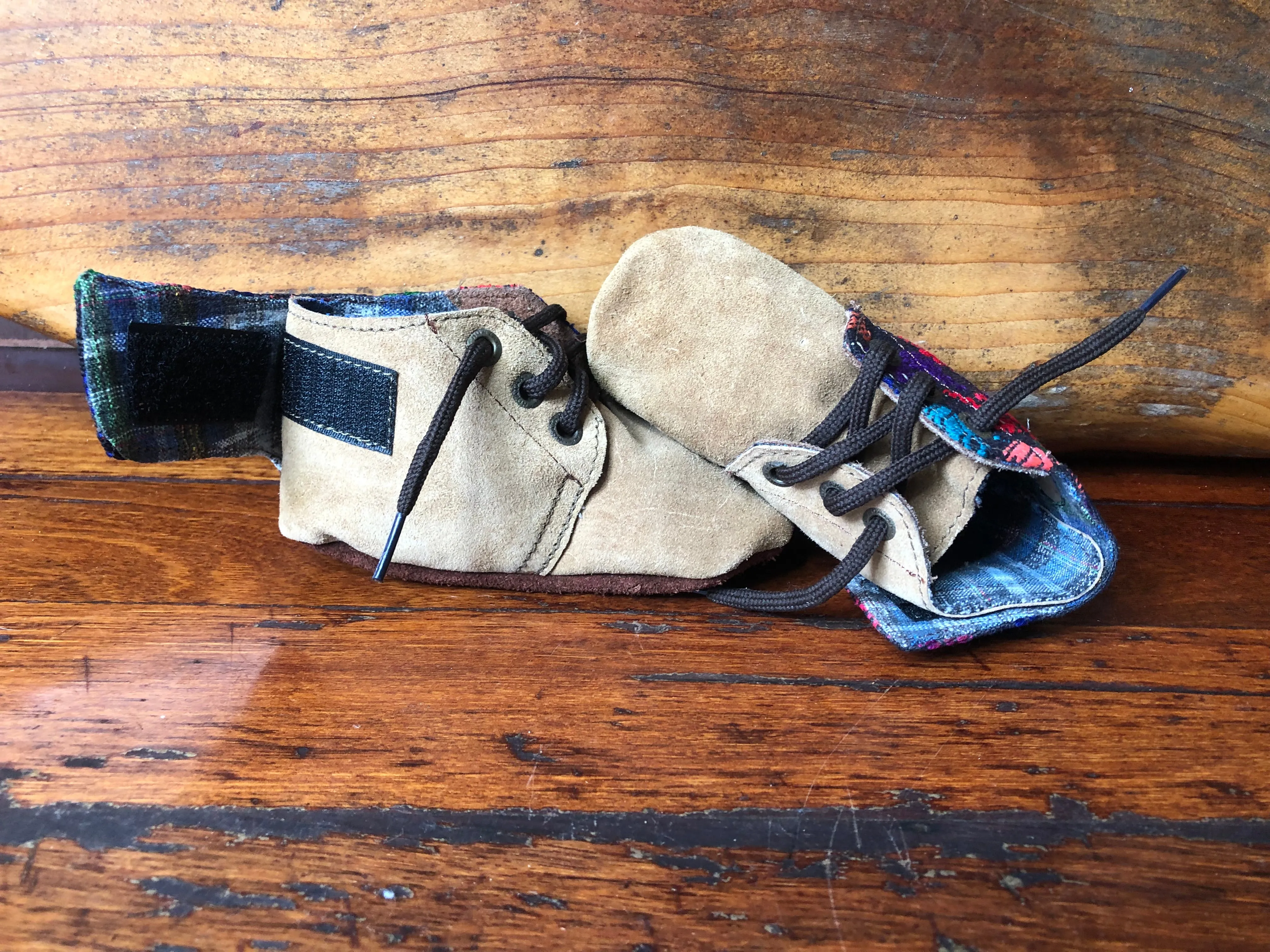 Size 23 Baby Moccasins - Tan with Ducks
