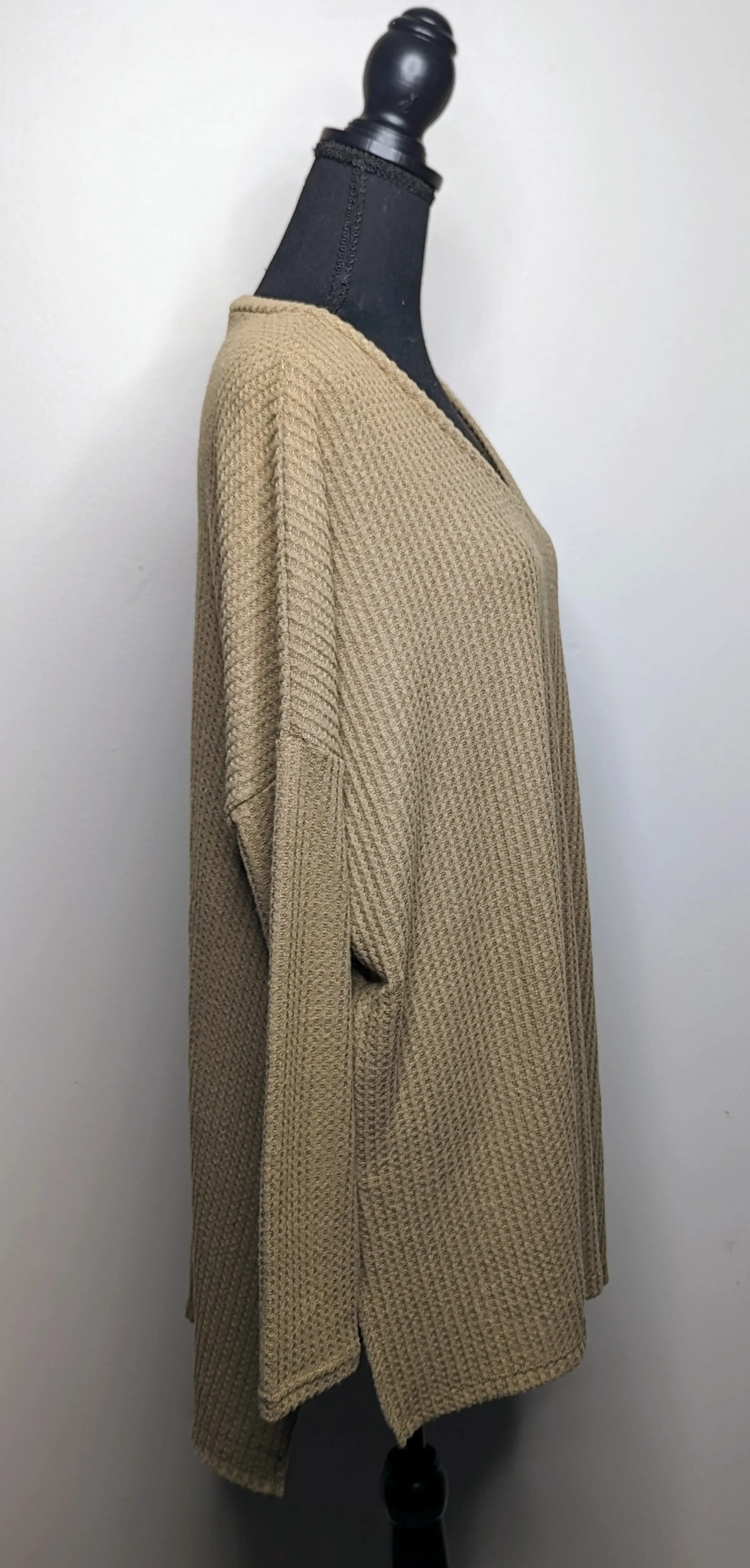 Waffle Hi-Low Hem Sweater